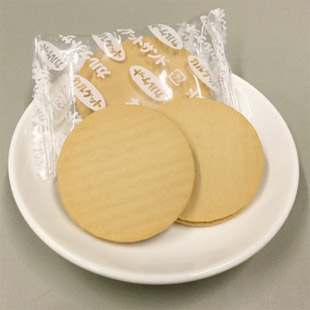カルケットサンド バニラミルク(栄養機能食品)