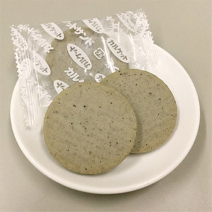 カルケットサンド ごま(栄養機能食品)